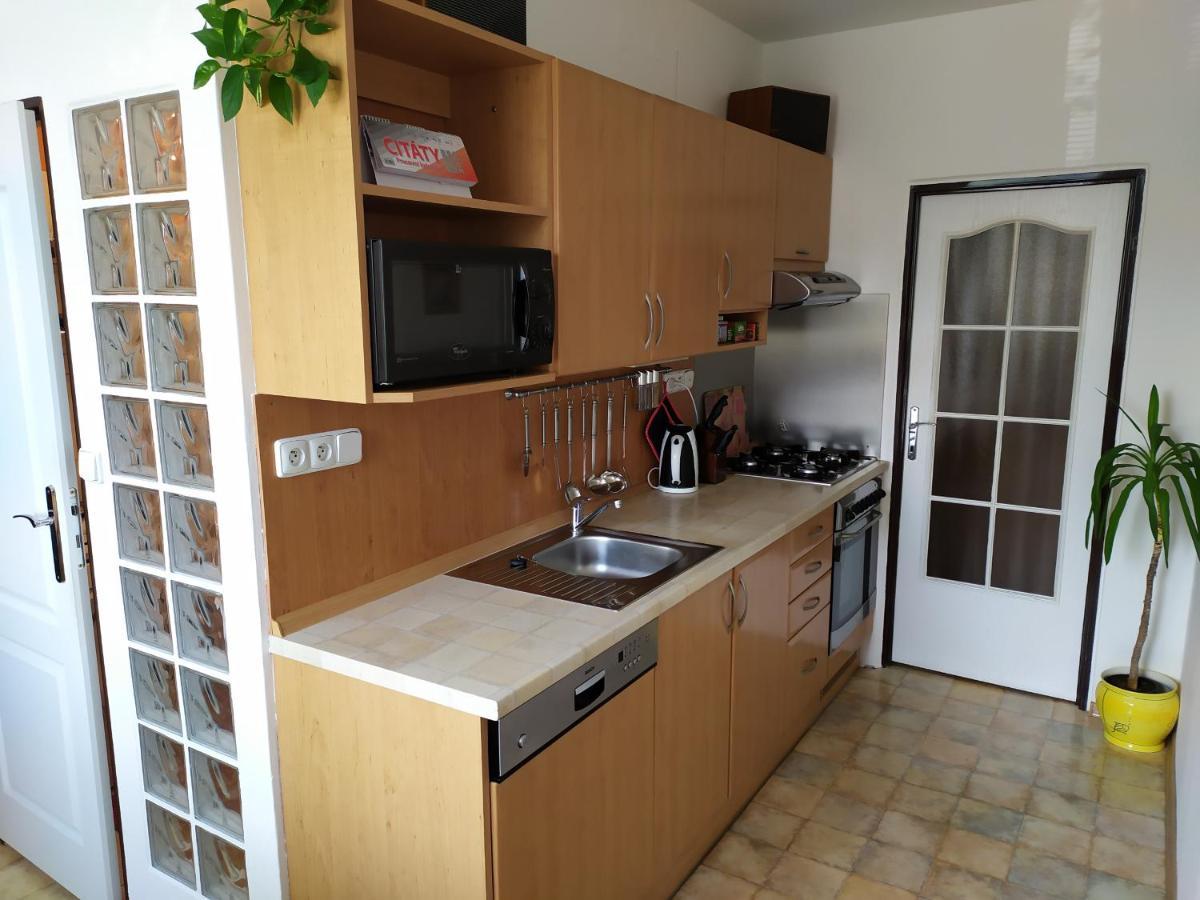 Apartman Jan Breclav Luaran gambar