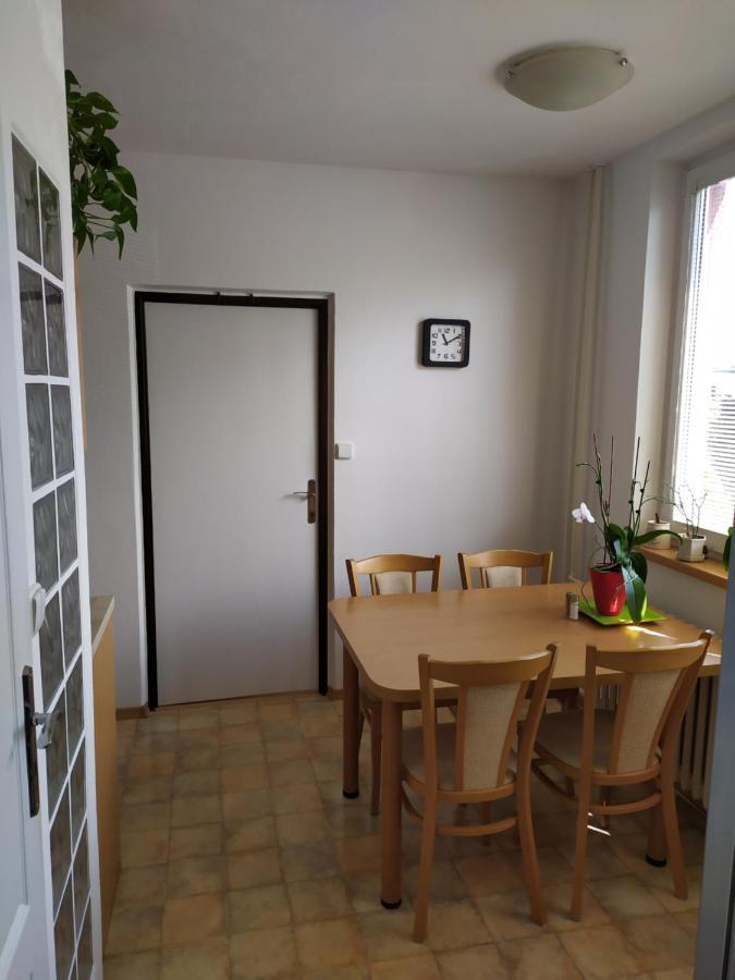 Apartman Jan Breclav Luaran gambar
